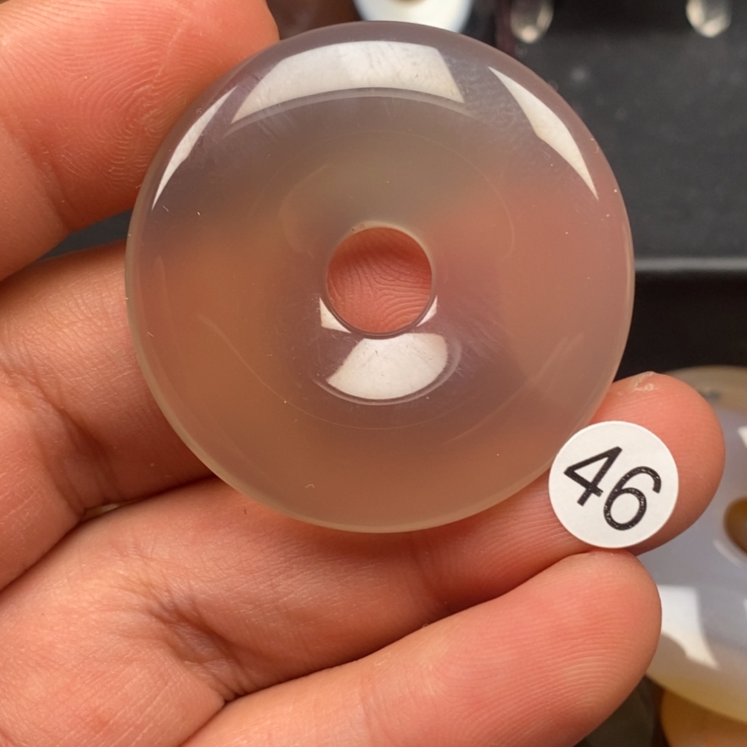 边***线玛瑙/玉髓未镶嵌颈饰挂件