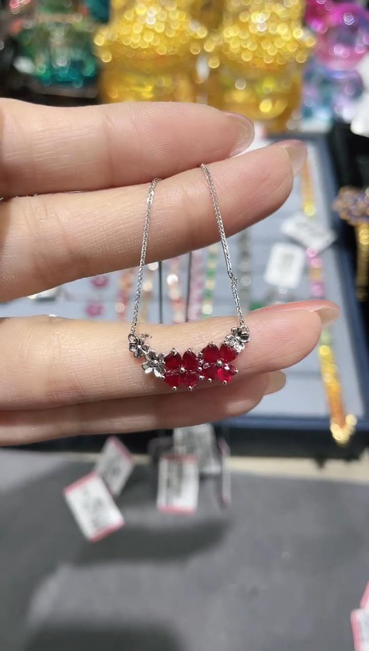 18K金镶嵌天然红宝石项链 K白