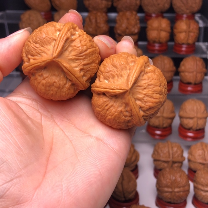 文玩核桃吊坠4金香炉三楞