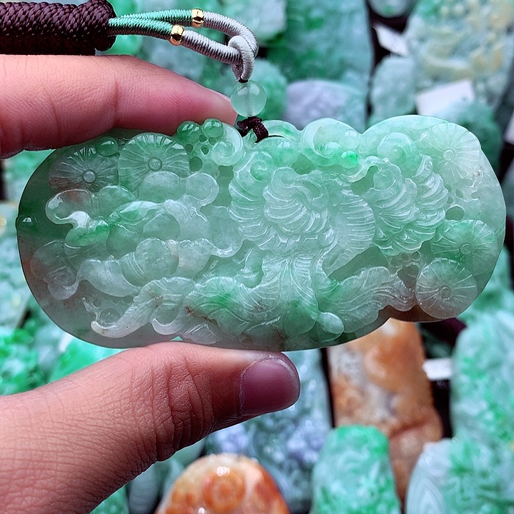 翡翠吊坠(不含链)未镶嵌