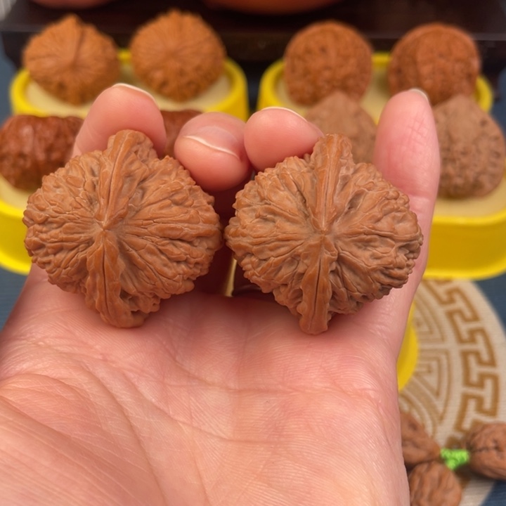 吊坠文玩核桃白狮子40
