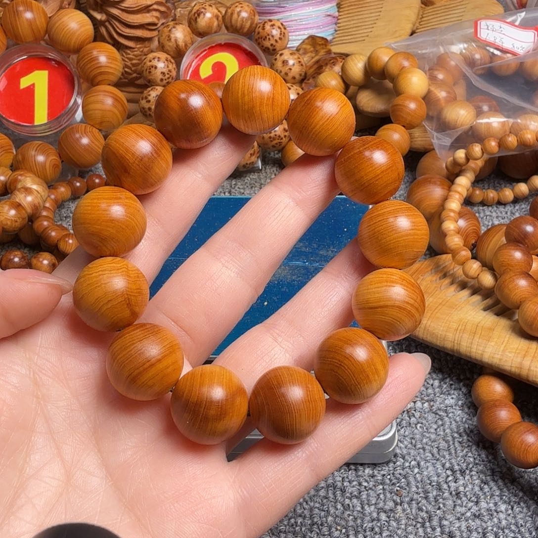 A****香榧木太行崖柏1.8红油