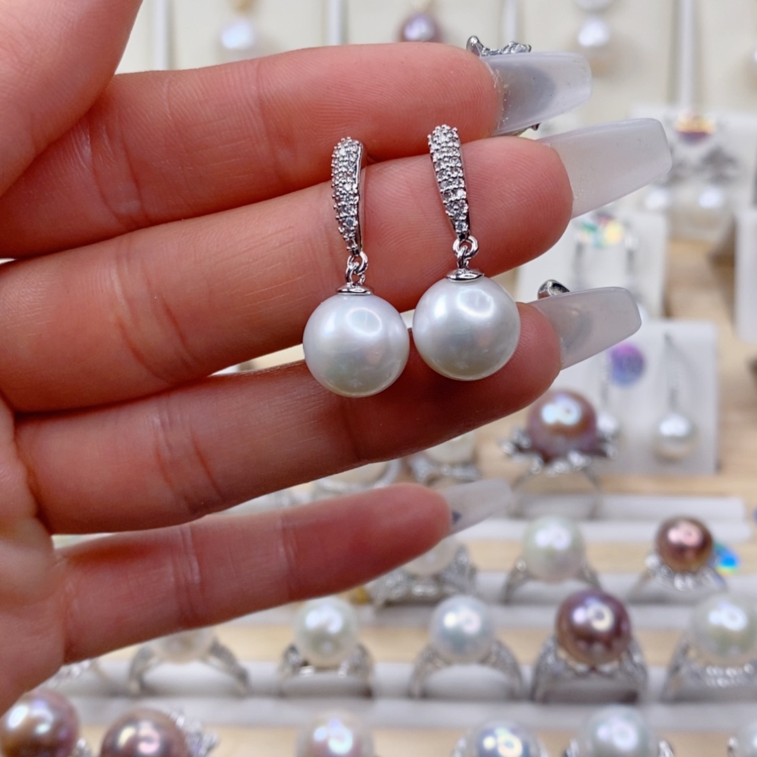 淡水珍珠耳饰合金