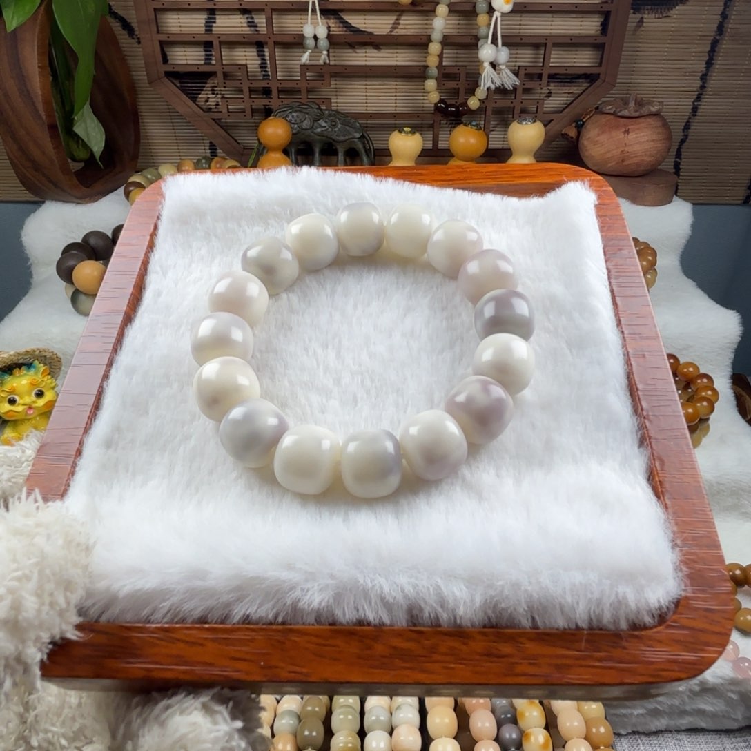 菩提根/象牙果手串香芋紫