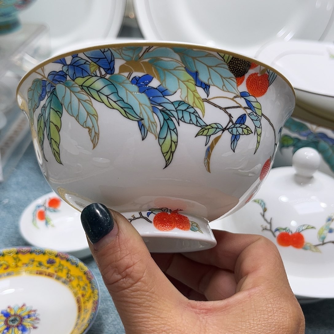 瓷片荔枝高脚腕六个4.5寸