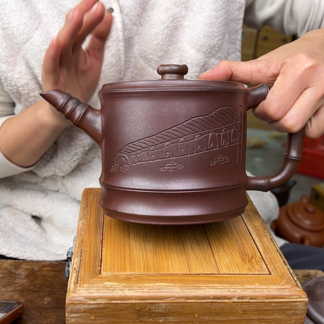 紫砂茶壶宜兴紫砂艺术