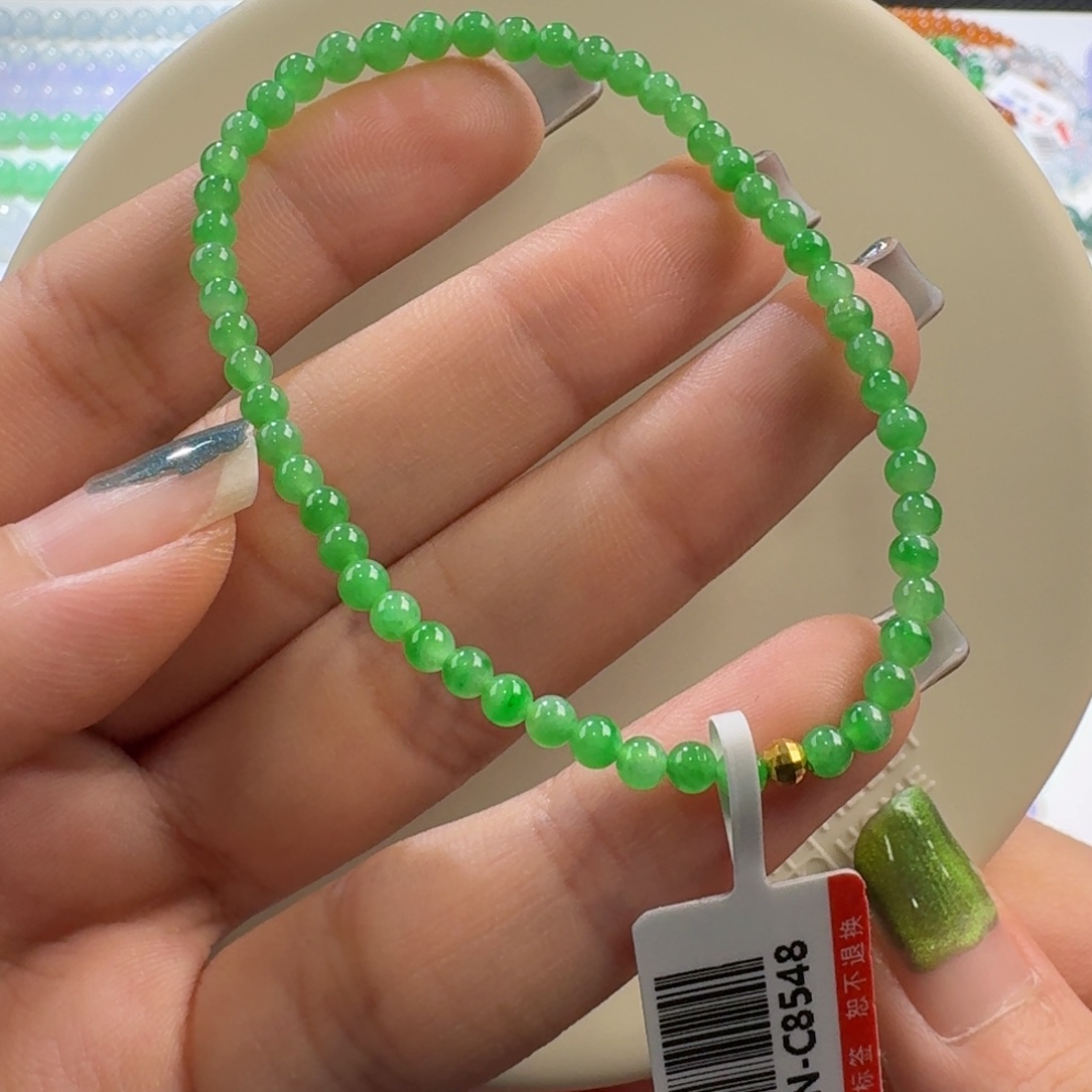 翡翠手链未镶嵌我***总冰阳绿手串卡4.2-3.2 漏！
