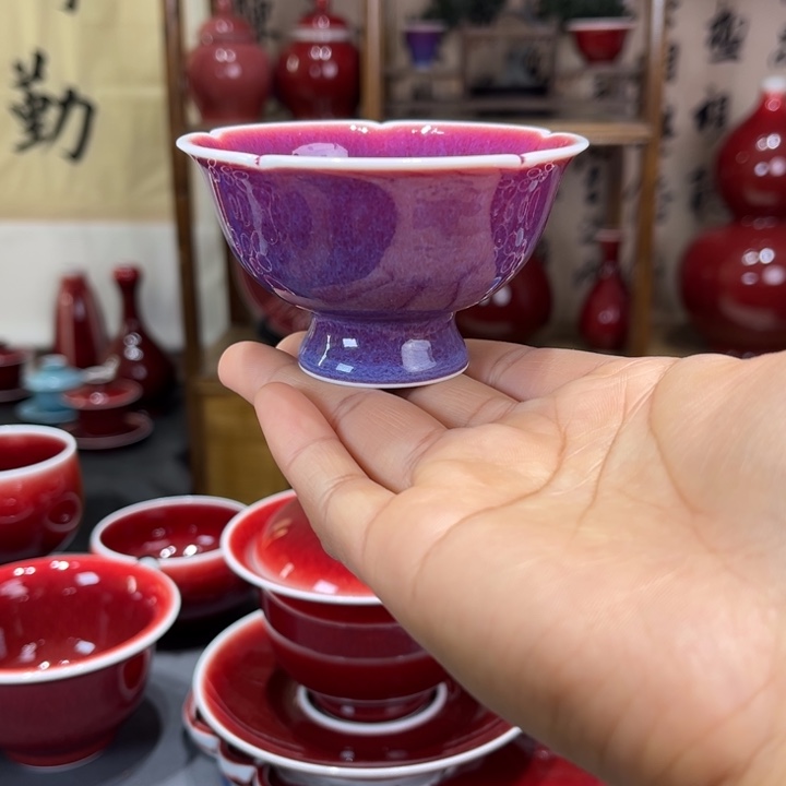 景德镇陶瓷浅行窑花口高足杯
