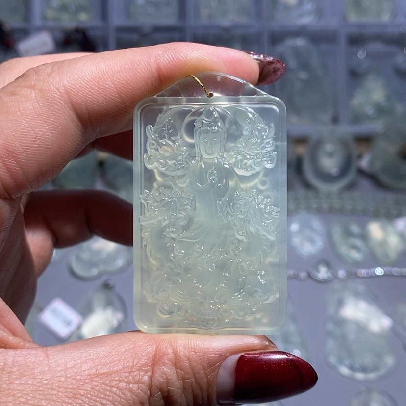 【闪购商品】岫玉颈饰未镶嵌观音