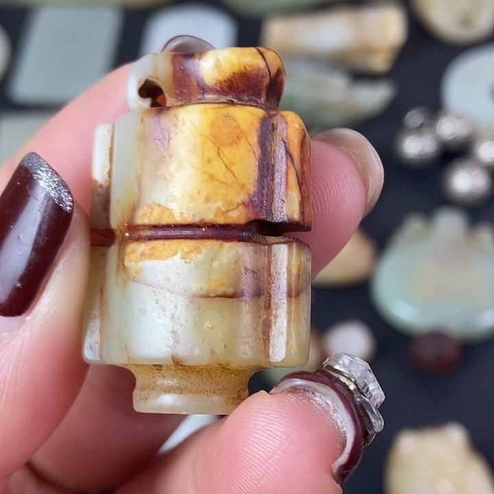 和田玉（糖玉）挂件未镶嵌