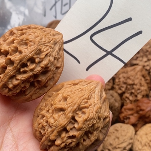 桃核吊坠43全品大姑石