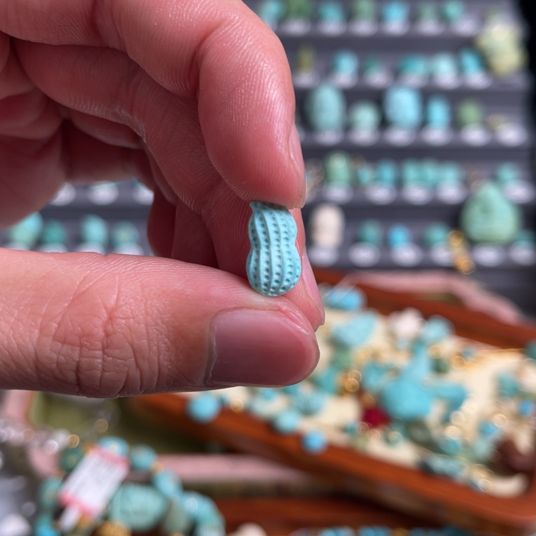 绿松石珠宝奇石未镶嵌