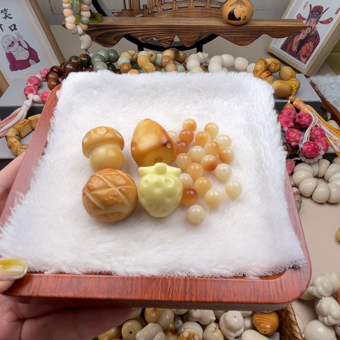 菩提根/象牙果手串宇**瑕疵牙牙果四颗