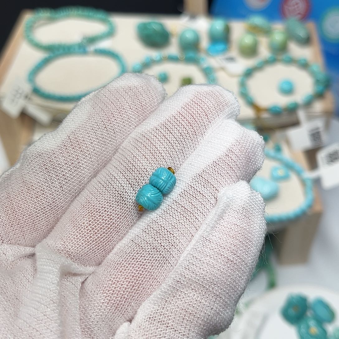 绿松石未镶嵌珠宝半成品