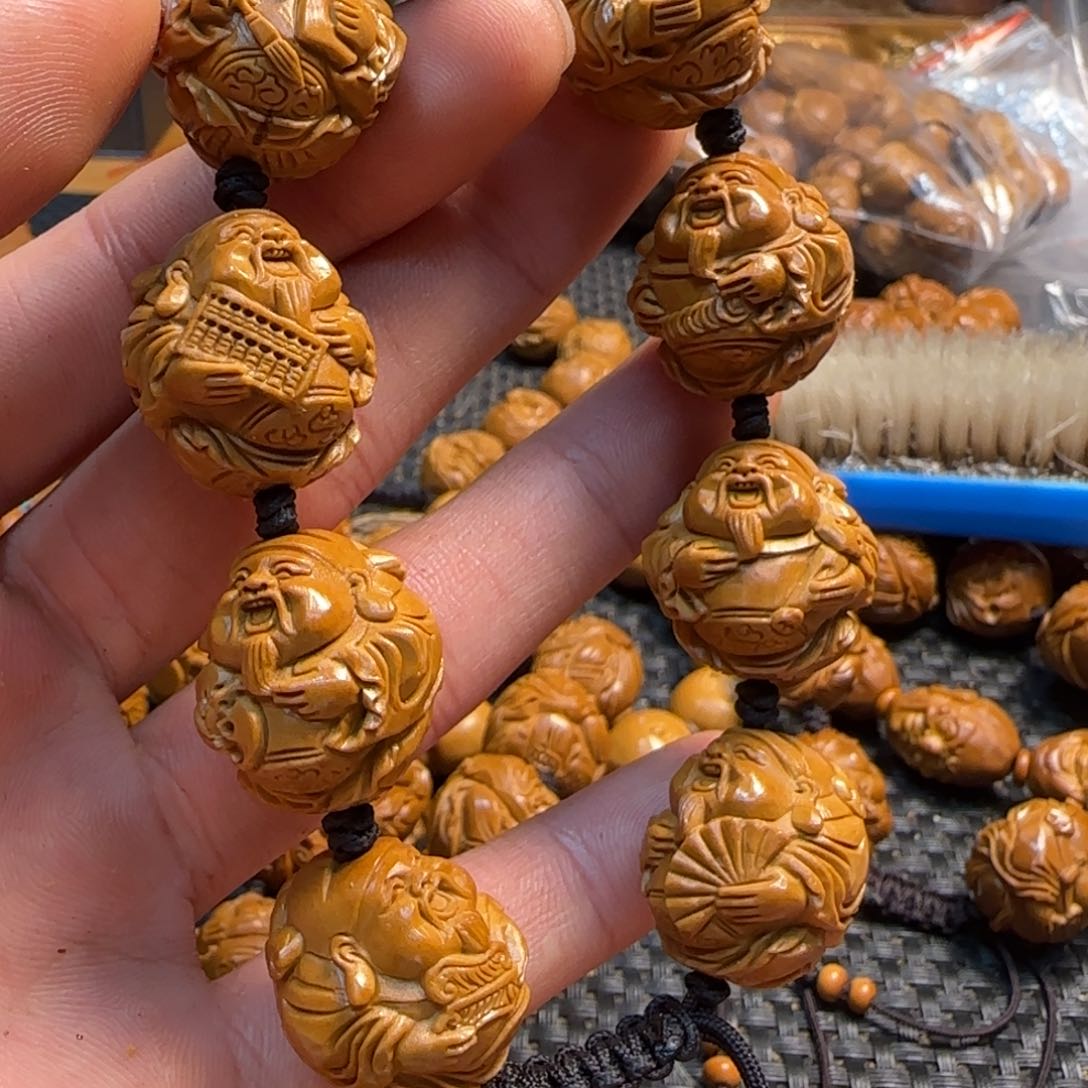 橄榄核手串/手链八大财神