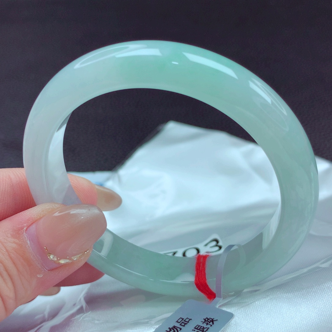 翡翠未镶嵌手镯手镯88