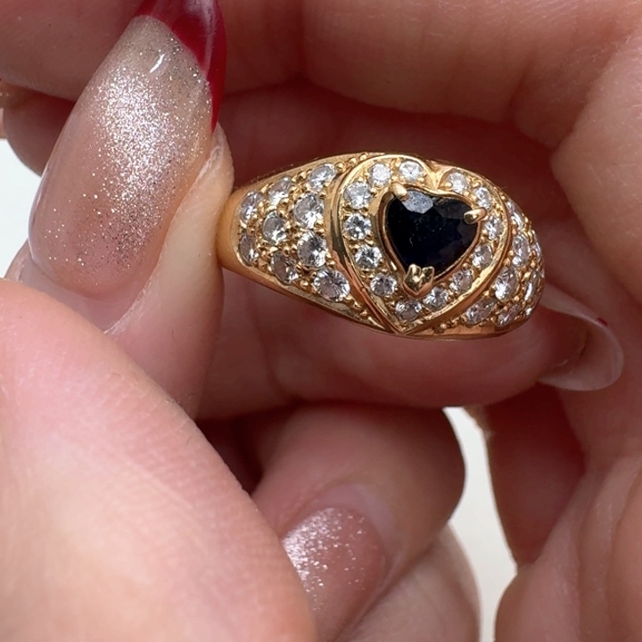 蓝宝石戒指未镶嵌