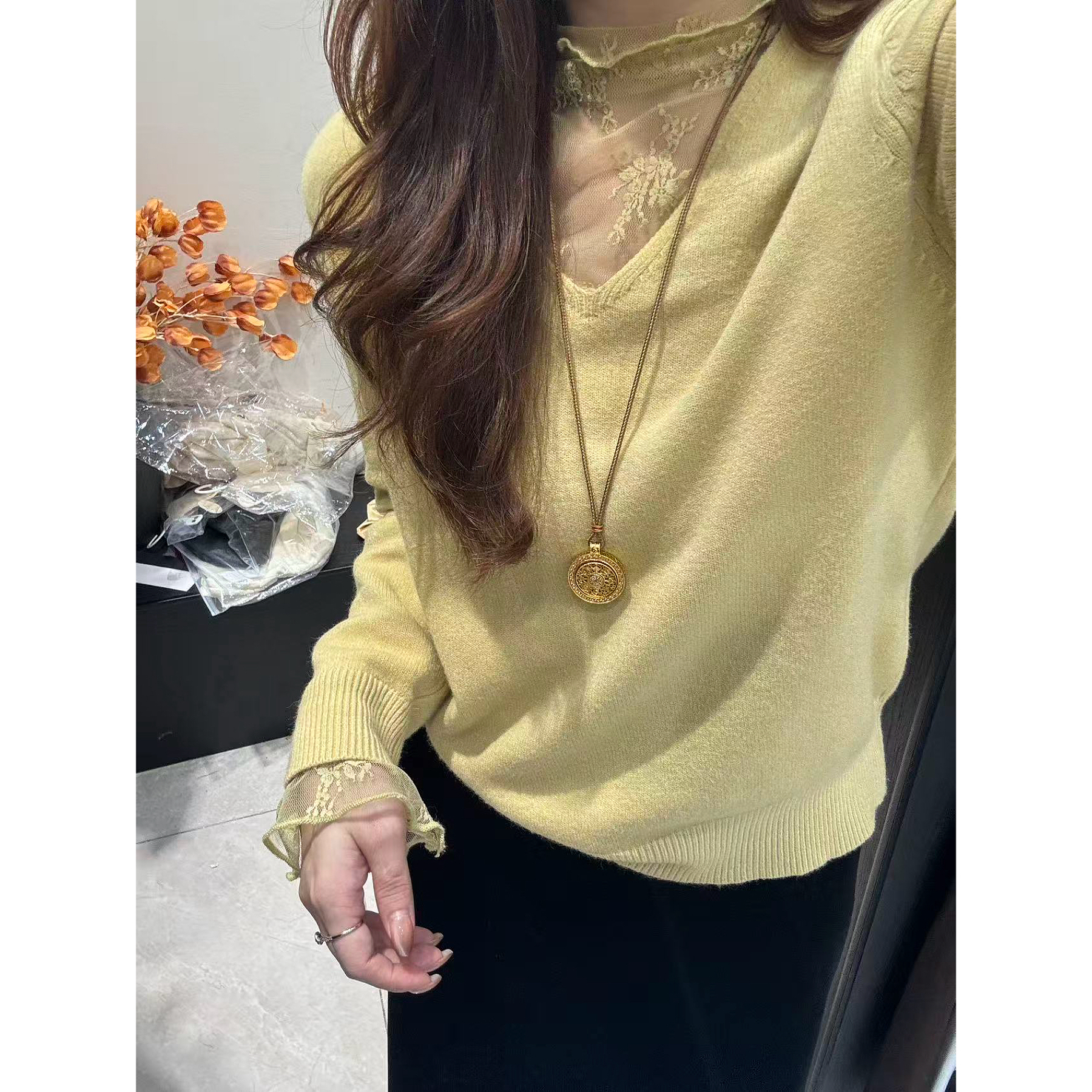 NS「云柔漫步」ins法式拼接蕾丝设计感网红显瘦百搭上衣毛衣