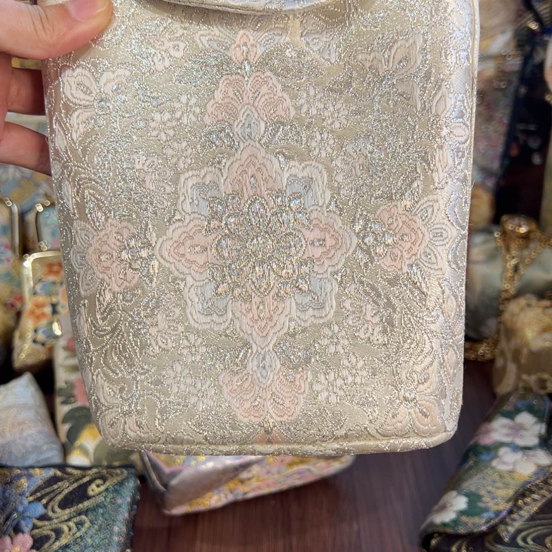 嚥***织绣薯条包银闪粉福利不退换