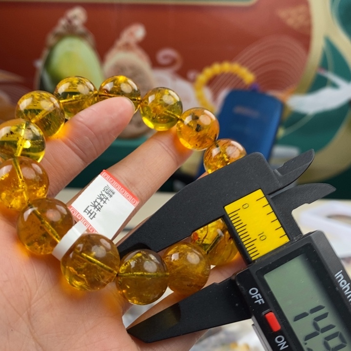 琥珀珠宝奇石未镶嵌