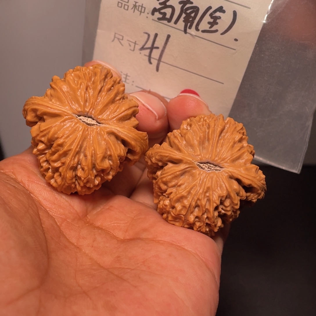 文玩核桃吊坠文玩核桃