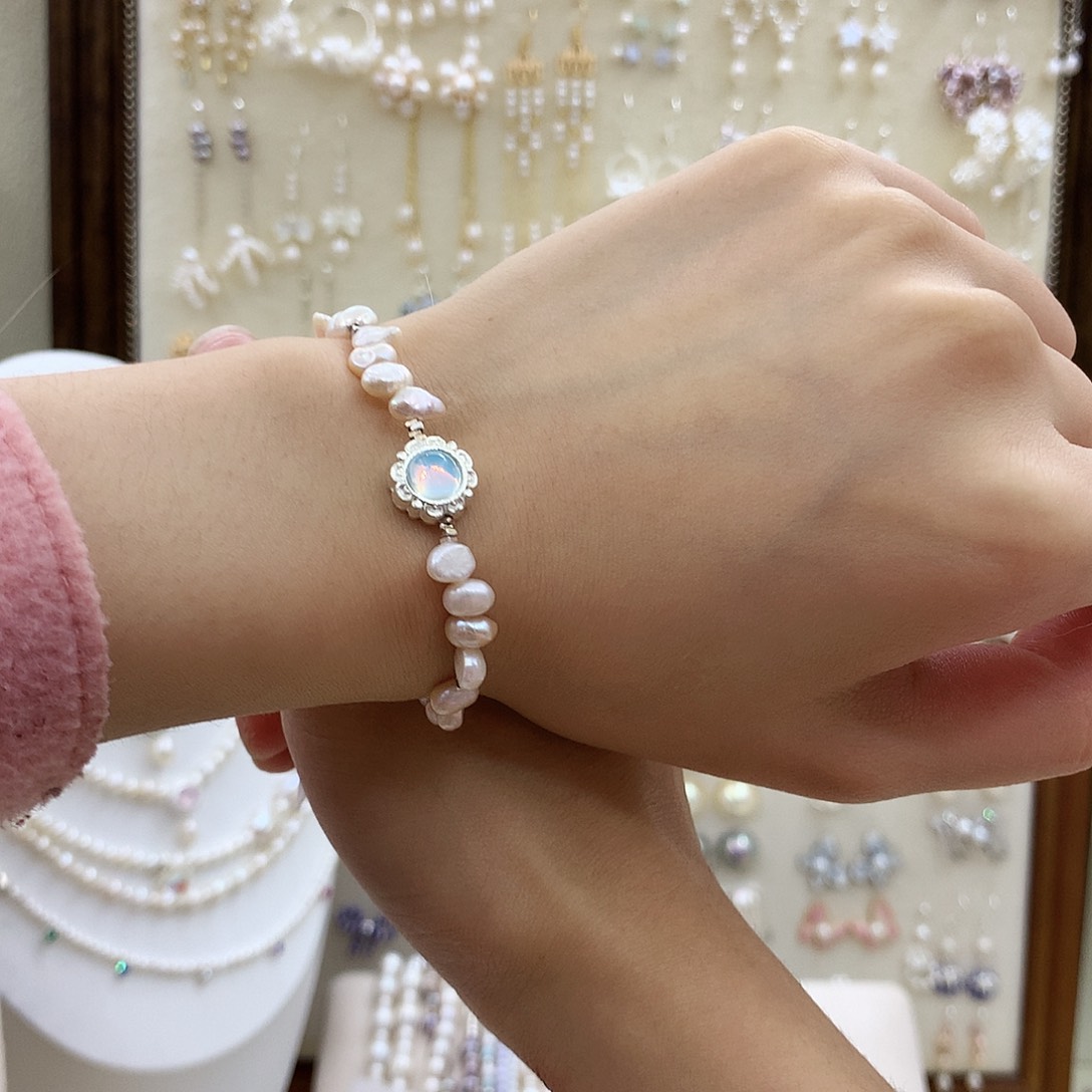 银S925镶嵌淡水珍珠耳饰