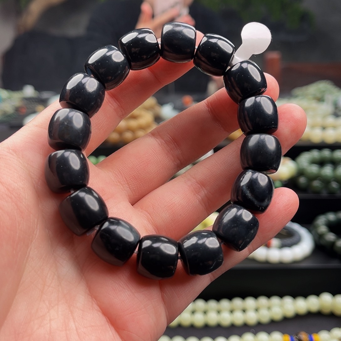 和田玉手串未镶嵌