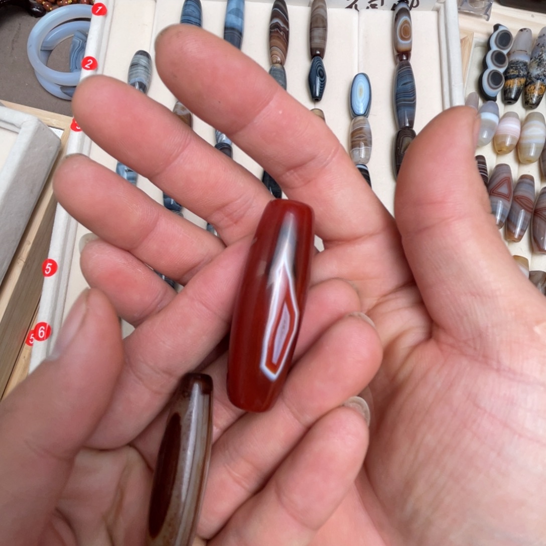 无***爷玛瑙/玉髓未镶嵌吊坠(不含链)