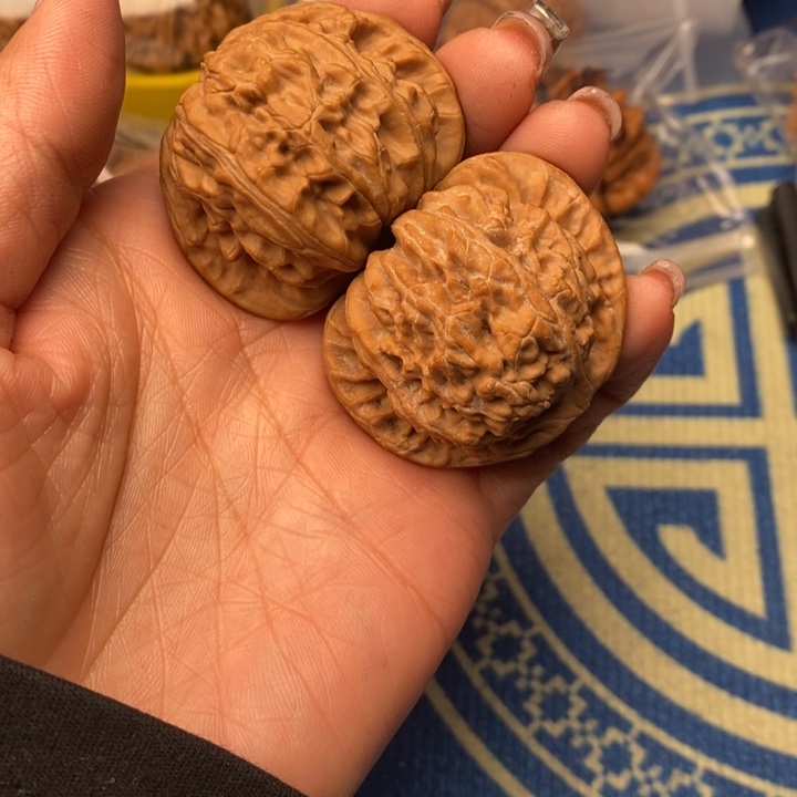 吊坠桃核白狮子44全品