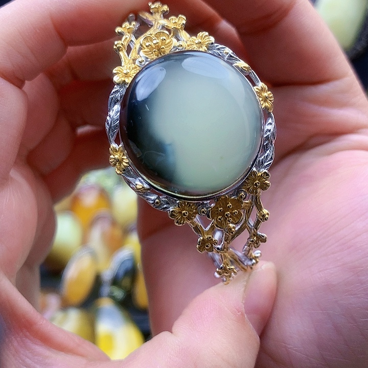 琥珀裸石银S925镶嵌手镯