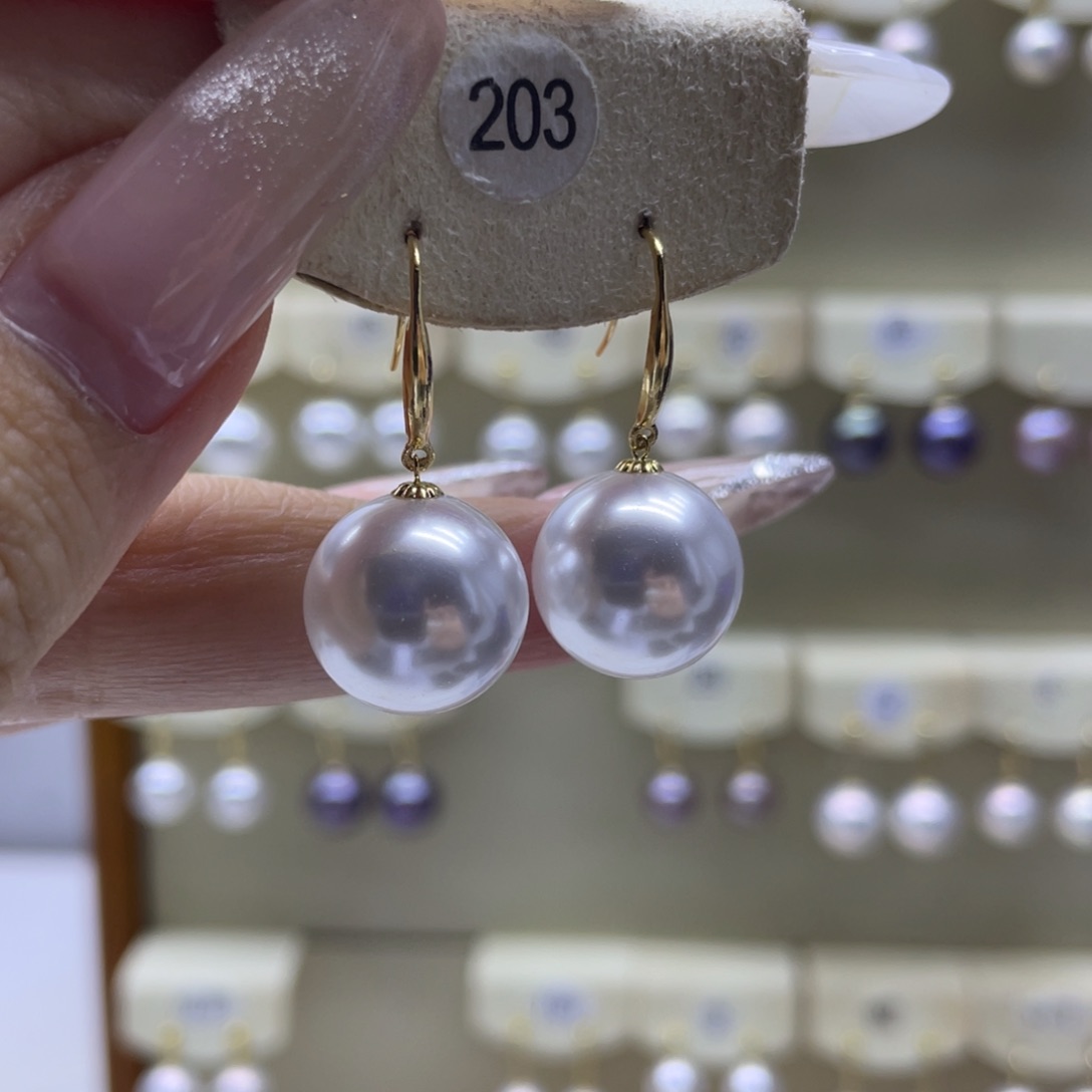 淡水珍珠耳饰18K金镶嵌