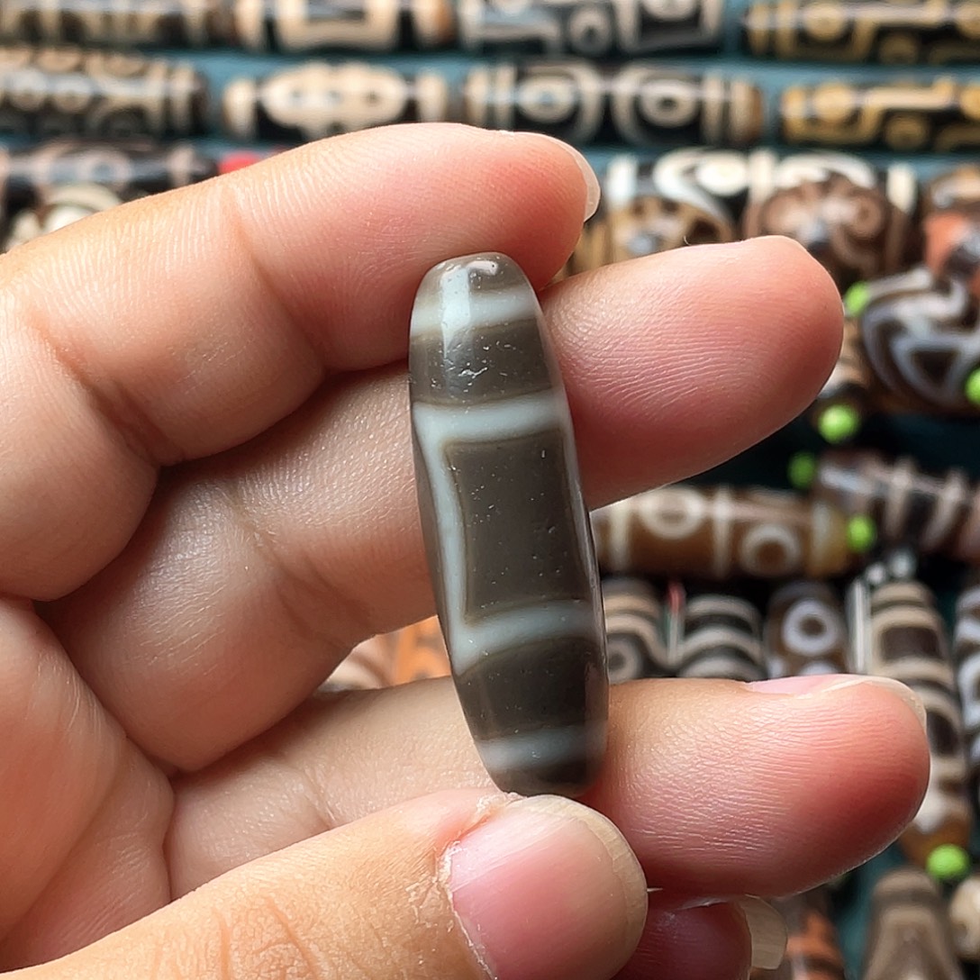 玛瑙/玉髓合金耳饰灰皮高油天地