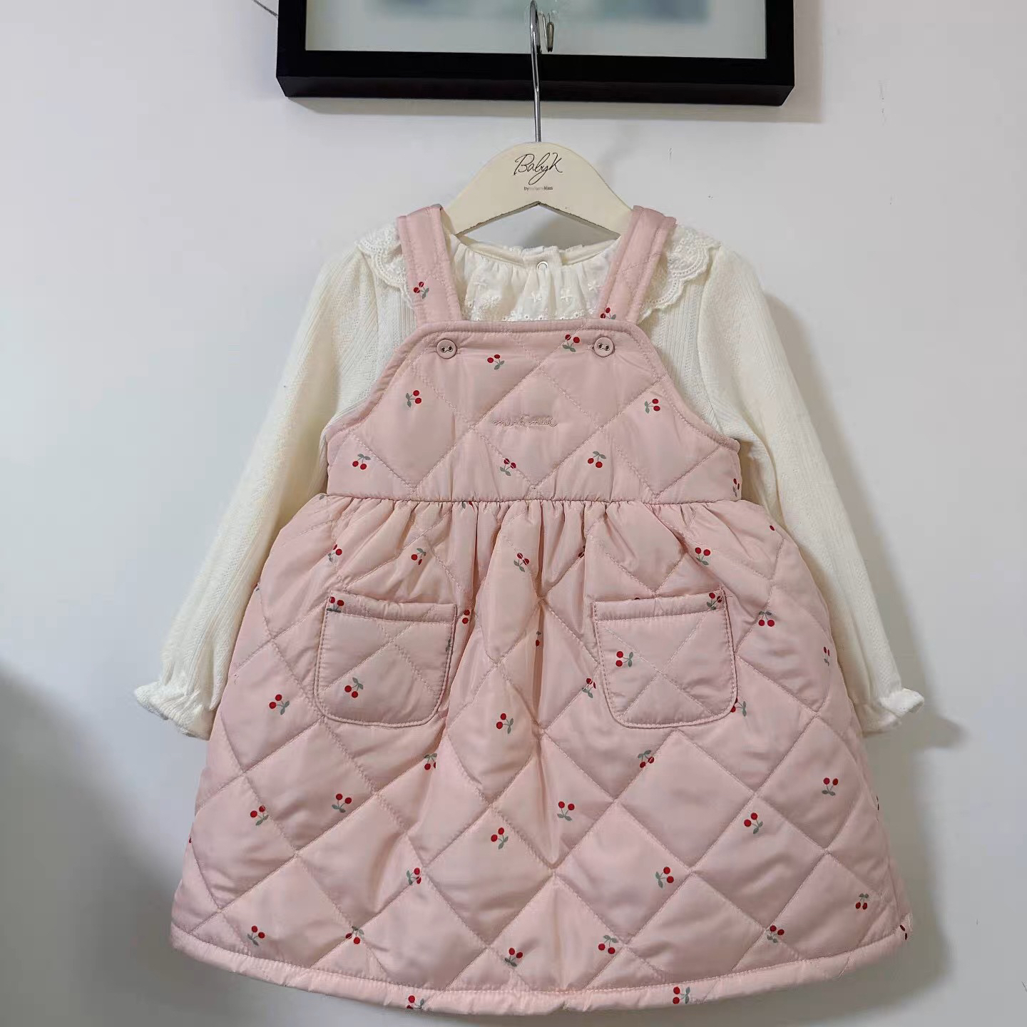 韩版女童冬季新款洋气白色长袖背心裙套装