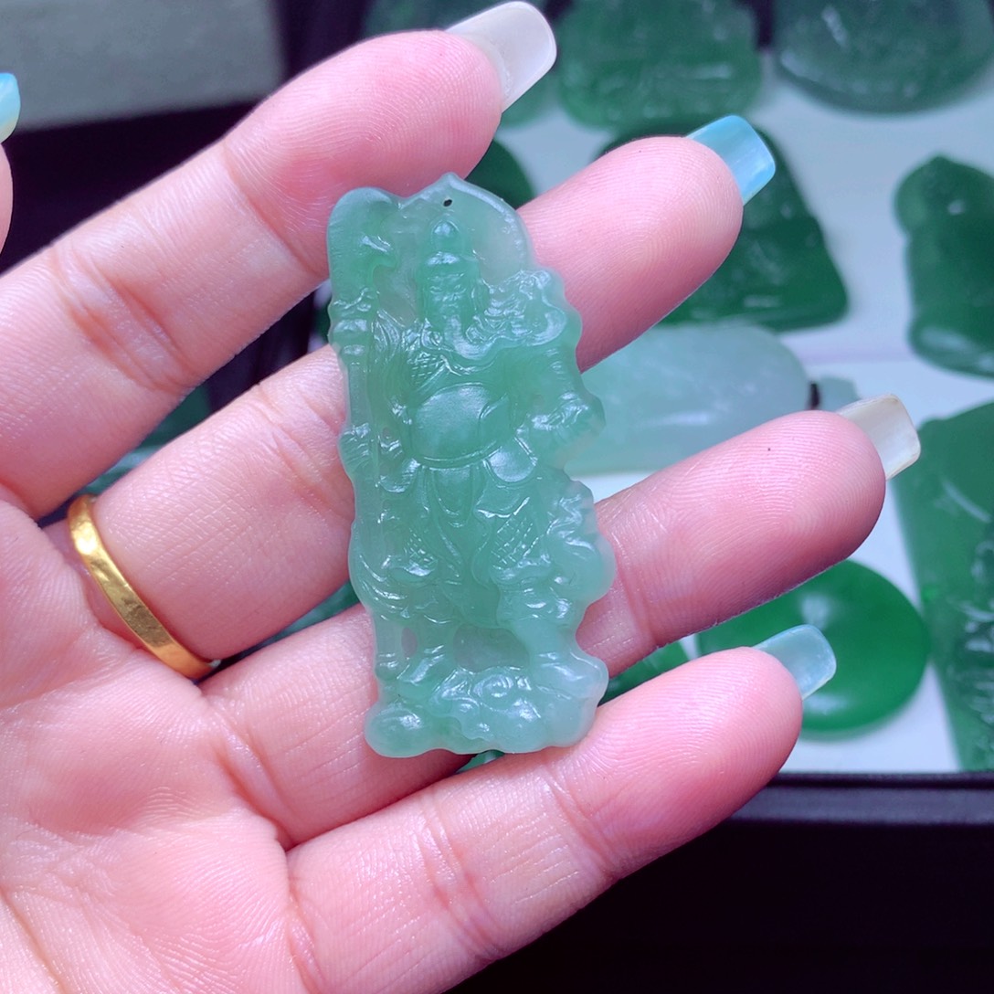 定制翡翠未镶嵌天然缅甸翡翠A货毛货挂件