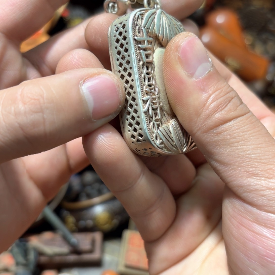 铜器摆件收收藏藏