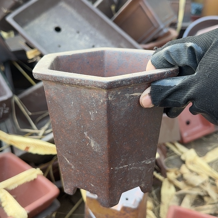 紫砂和花木两件的制作流程中