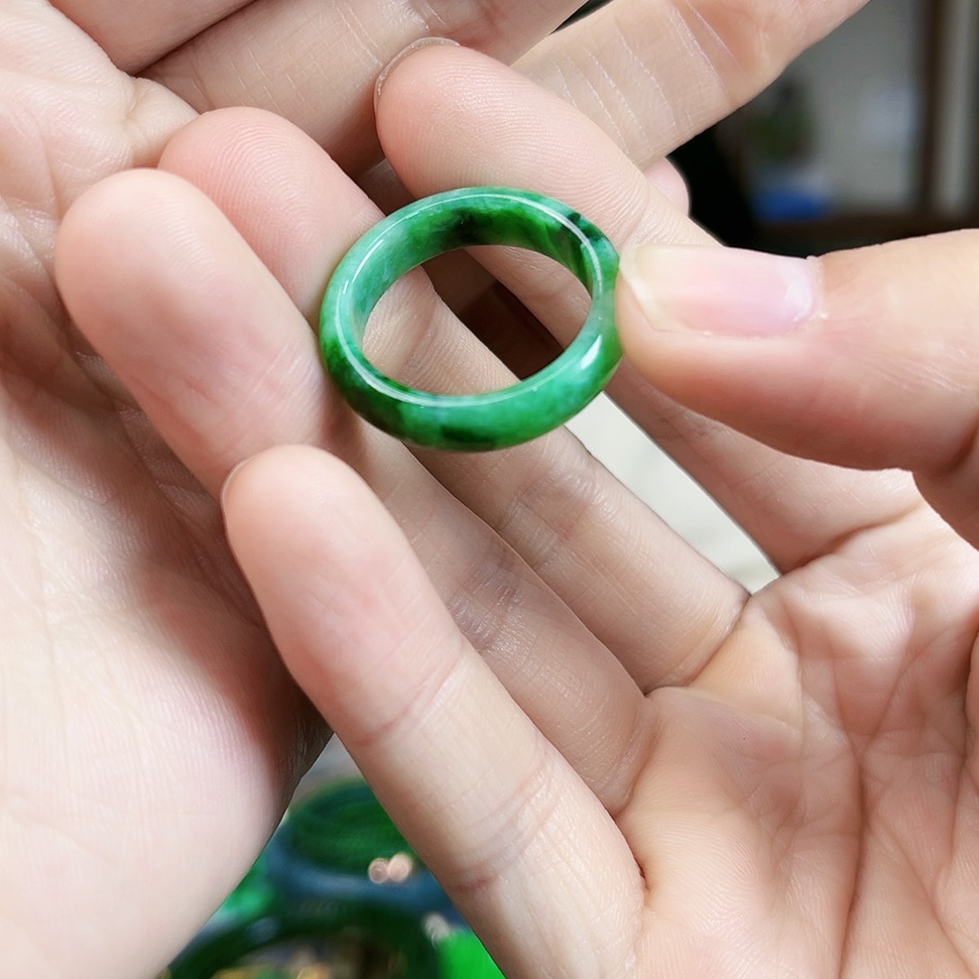 翡翠戒指未镶嵌戒指22圈口'/