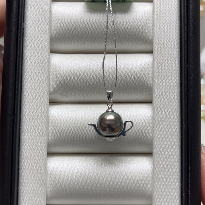 海水珍珠漏大溪地茶壶吊坠10-11mm18K金镶嵌