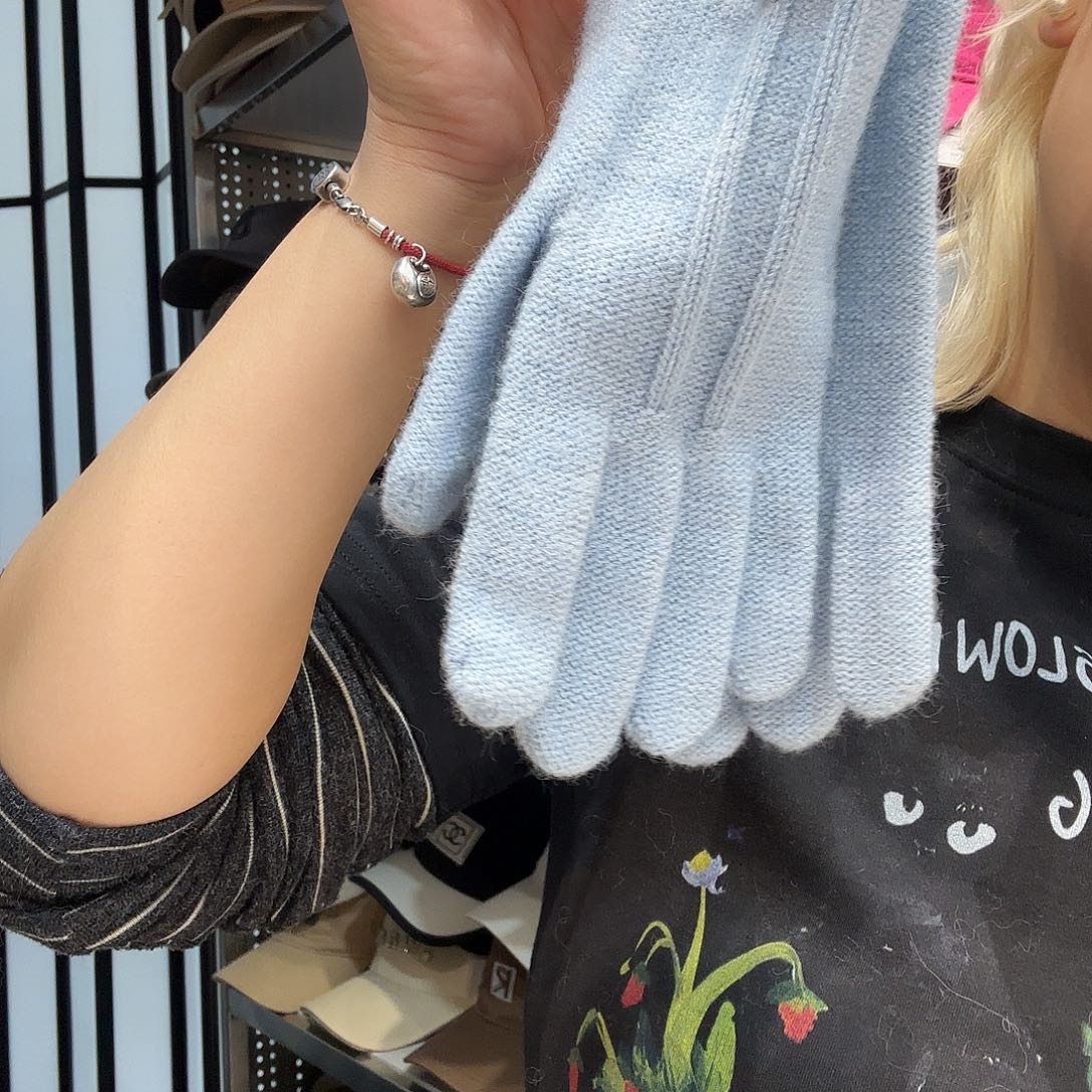 美丽诺羊毛手套蓝色