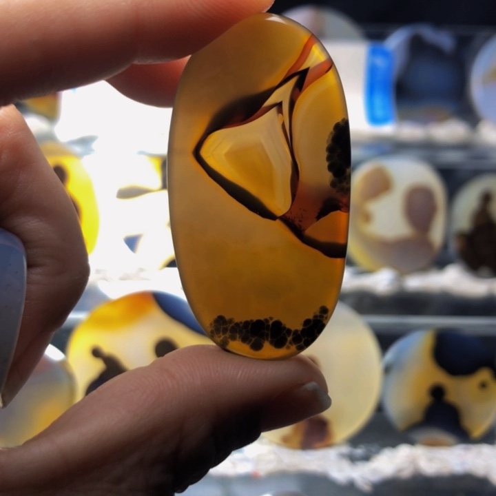 合金玛瑙/玉髓珠宝奇石135