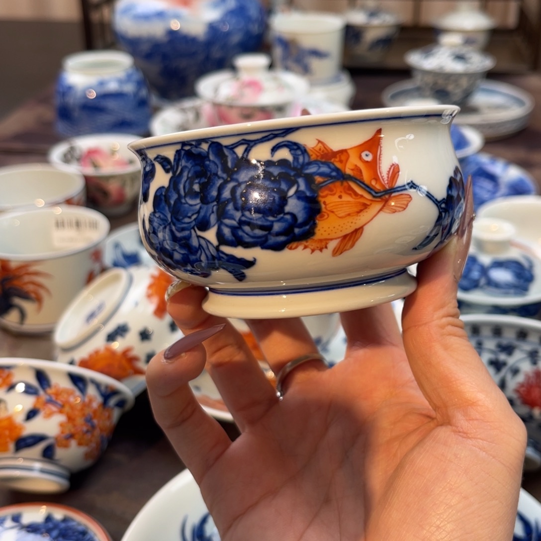 瓷片闪闪闪闪闪闪闪闪
