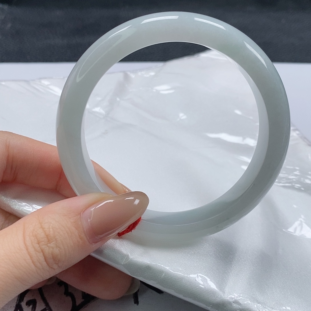 【闪购商品】翡翠手镯未镶嵌409号