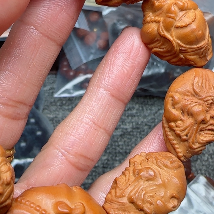 橄榄核吊坠橄榄油等成分组成