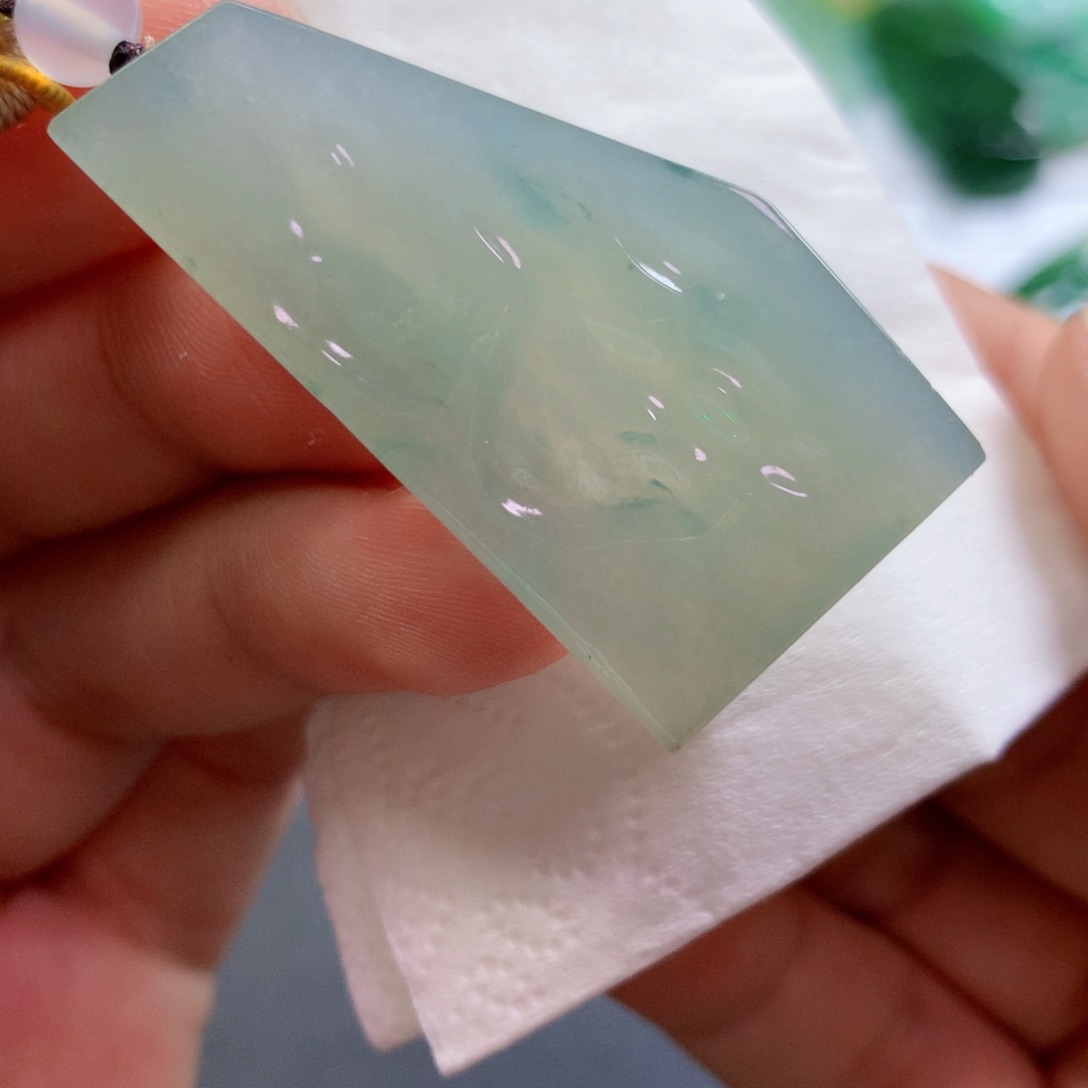 【闪购商品】翡翠吊坠(不含链)未镶嵌