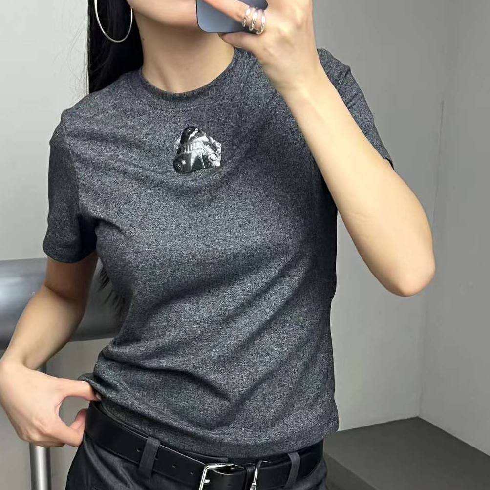 AKTK金属牌装饰紧身短袖T恤AKTK042H013