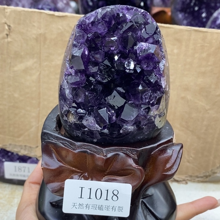 水晶大型摆件（非配饰）未镶嵌