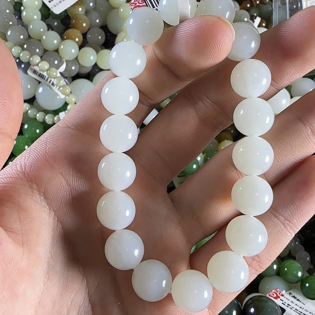 和田玉手链未镶嵌126