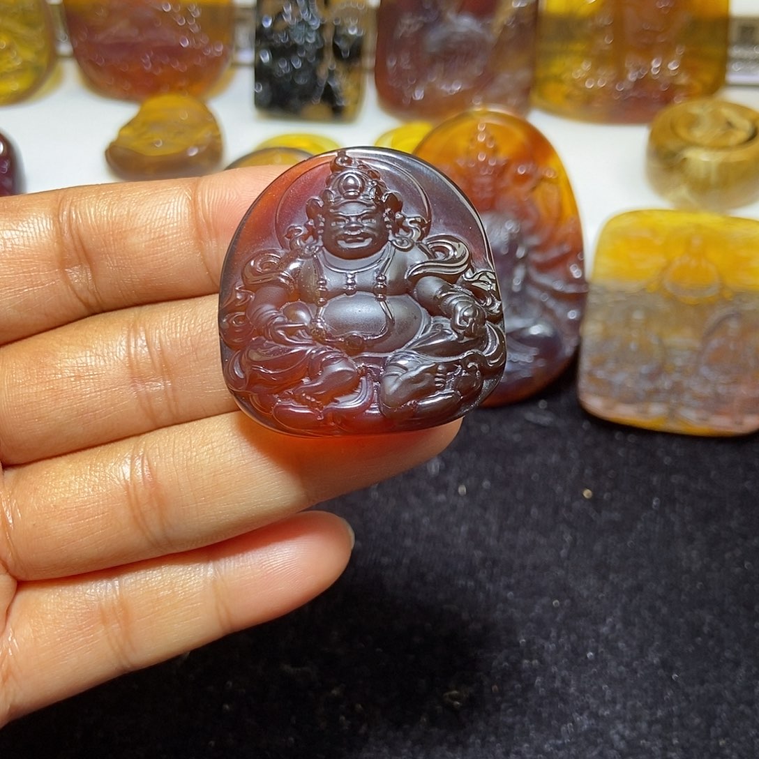 琥珀未镶嵌颈饰缅甸天然琥珀吊坠