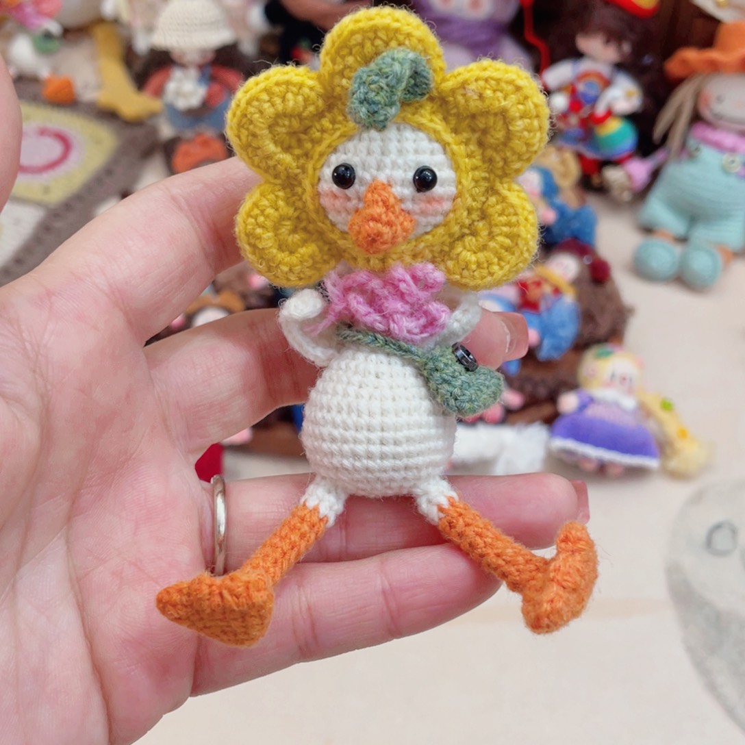 用***4毛绒羊毛线花朵鸭子胸针