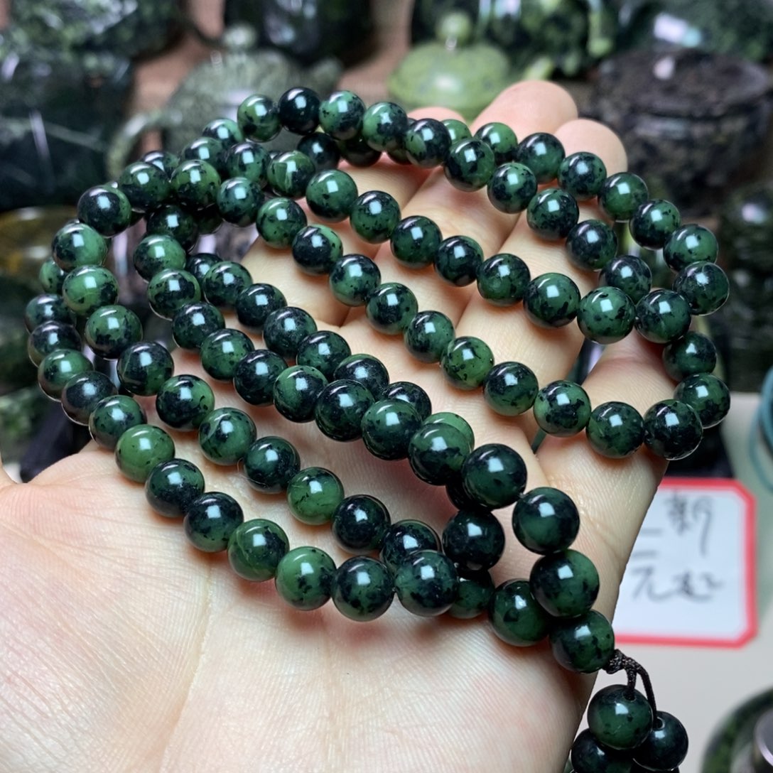 未镶嵌蛇纹石玉手链